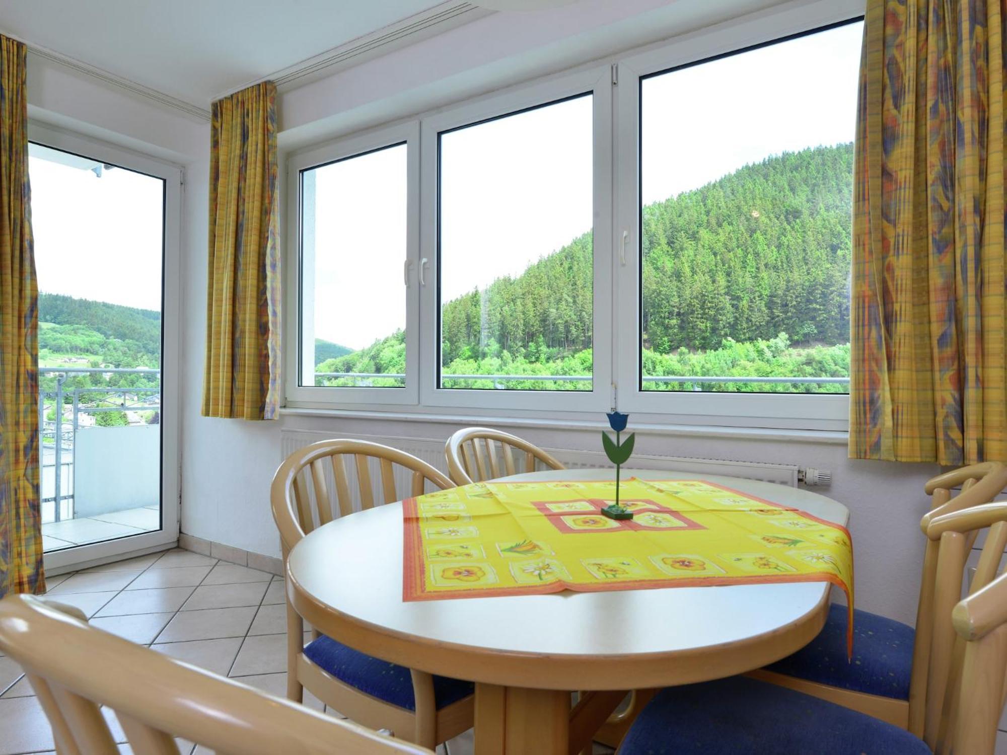 Appartement In The Centre Of With View *